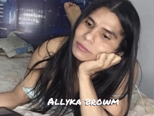 Allyka_browm