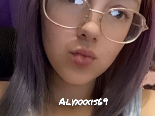 Alyxxxis69