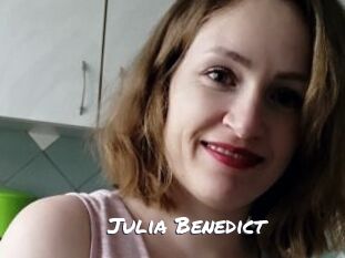 Julia_Benedict