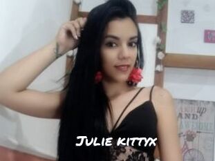 Julie_kittyx