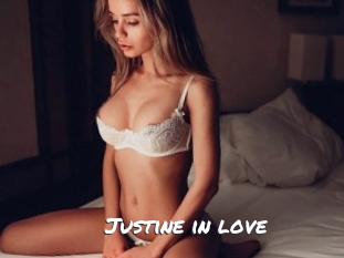 Justine_in_love