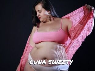 LUNA_SWEETY