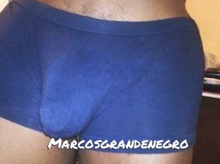 Marcos_grande_negro