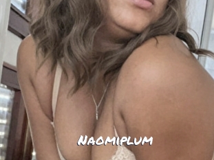 Naomiplum