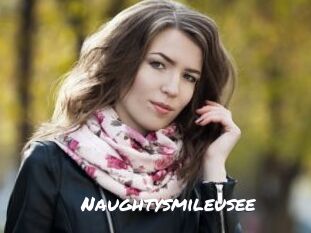 Naughtysmileusee