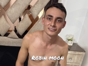 Robin_moon