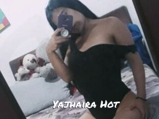 Yajhaira_Hot